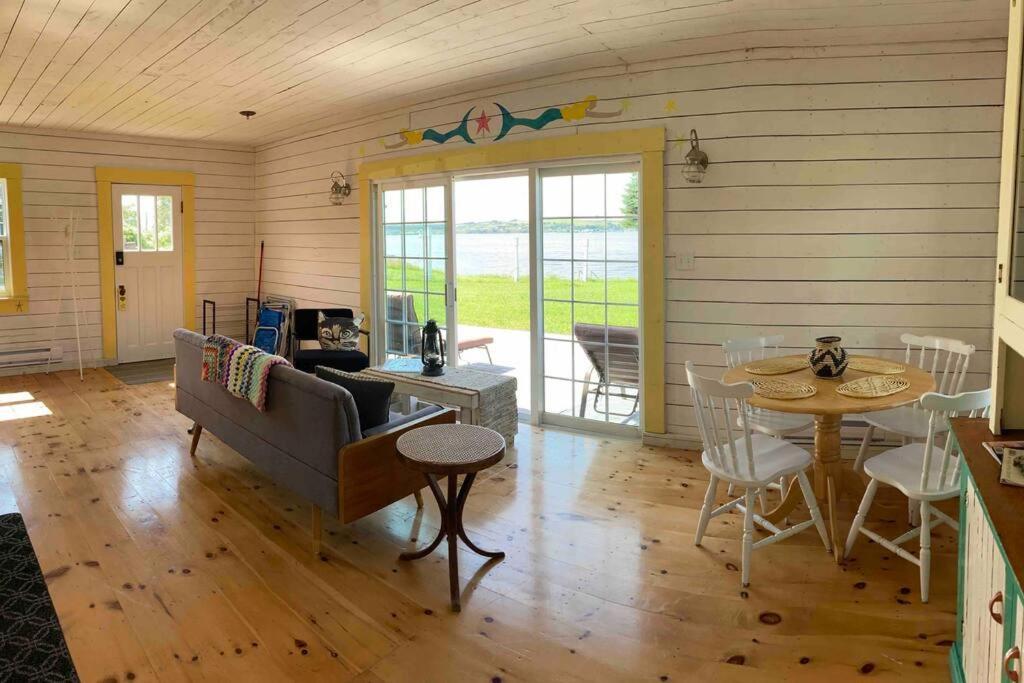 Sea Cliff Cottage Edwardsville Εξωτερικό φωτογραφία